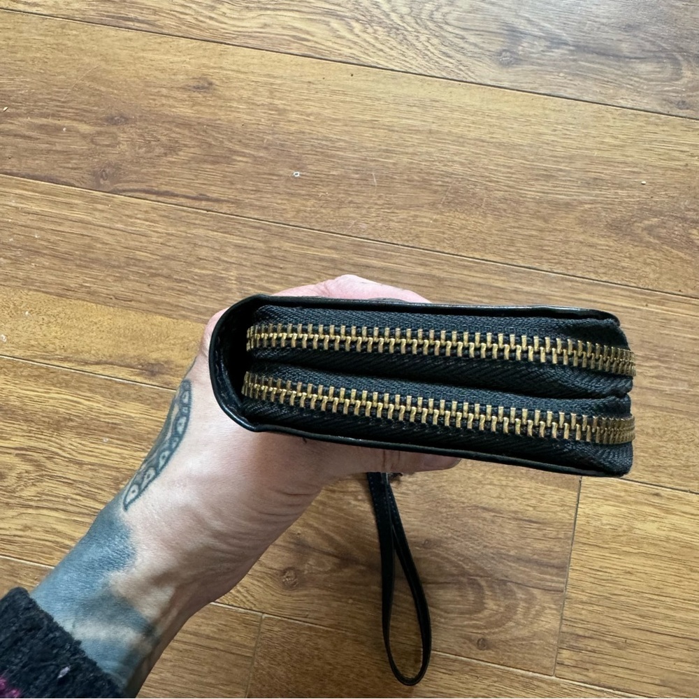 Rose Wallet - Picture 6 of 11